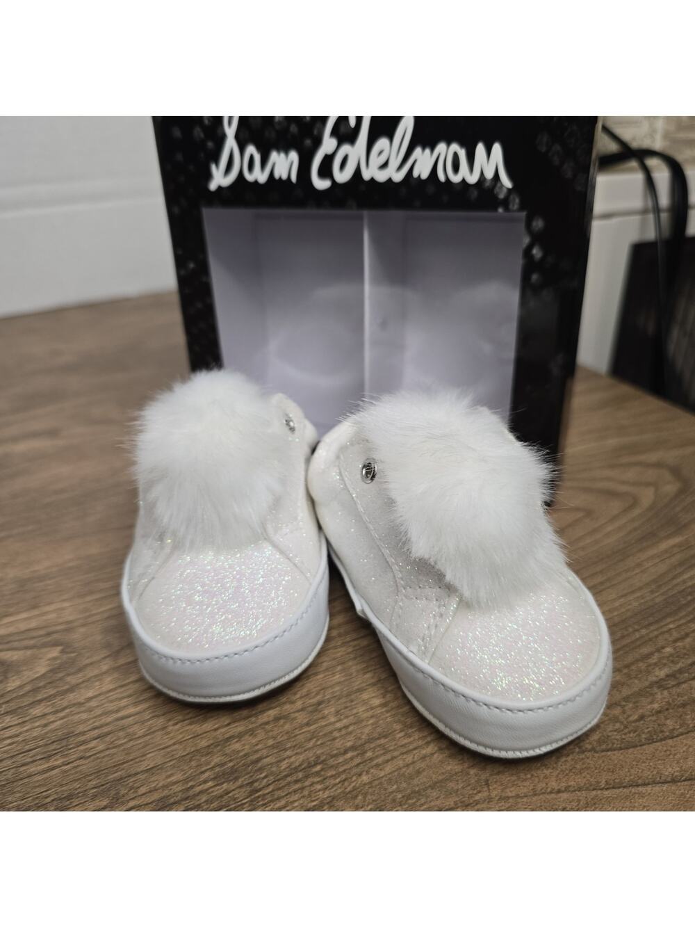 Sam Edelman Infant Shoes Sneakers Off White 3 crib shoes Faux Fur Pompoms